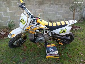 DIRT ENFANTS DÉMARRE DIFFICILEMENT