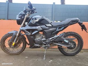 ZONTES SCRAMBLER 125 - RÉVISÉE, PREMIÈRE MAIN