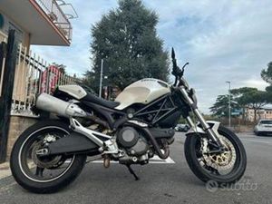 DUCATI MONSTER 696 - FINANZIABILE