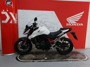 HONDA HORNET 750