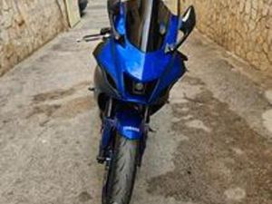 YAMAHA YZF - R 7