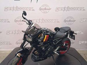 GSX-8TT TIMELESS TITAN 1STK LAGERND