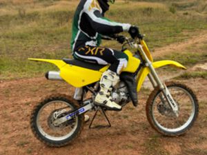 SUZUKI RM 85L WIE NEU