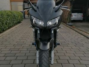 YAMAHA FZS 1000