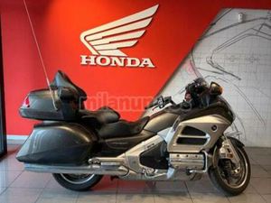 HONDA - GL 1800 GOLDWING