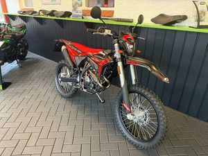 BETA RR 125 T 4TAKT ENDURO *NUR 515KM!*