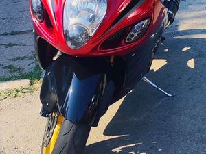 SUZUKI HAYABUSA 1300 →