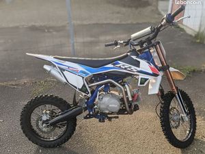 DIRT BIKE 125 RS FACTORY GRANDE ROUE PROCHE DU NEUF