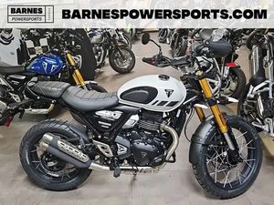 2026 TRIUMPH SCRAMBLER 400 XC