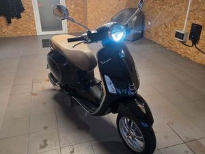 SCOOTER PIAGGIO VESPA