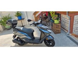 SUZUKI 125 BURGMAN 2025