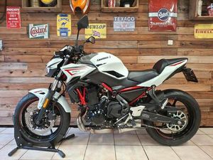 ② PRACHTIGE KAWASAKI Z650! *KEURING & ONDERHOUD*