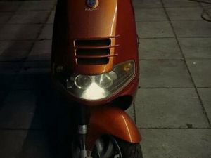 ② PIAGGIO SKIPPER LX