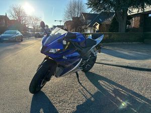 YAMAHA YZF-R125, TÜV NEU, REIFEN NEU