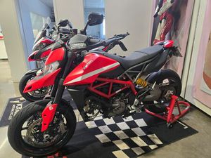 DUCATI HYPERMOTARD 950