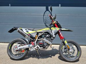 SUPERMOTO / COMPETITION