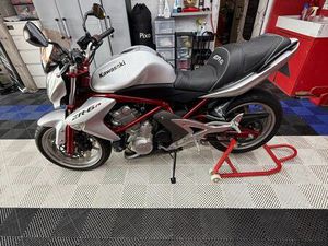 KAWASAKI ER6N 650 A2 AUCUN FRAIS À PRÉVOIR