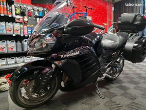 KAWASAKI 1400 GTR