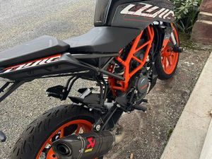 KTM DUKE 125