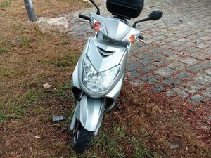 SCOOTER YAMAHA 125 X SYNUS