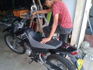 VENTE MOTO YAMAHA 125 XT125