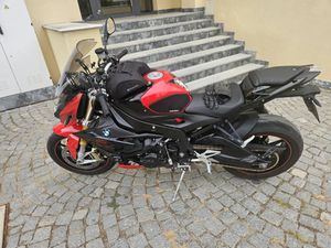 BMW S 1000R →