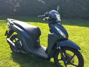 ② HONDA VISION 110 CC MOTO