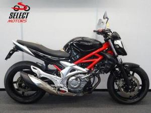 STOERE SUZUKI SFV 650 GLADIUS 2010 — MOTOREN | SUZUKI — MARKTPLAATS