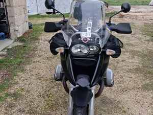 BMW 1200 GS AVEC ATTELAGE REMORQUE