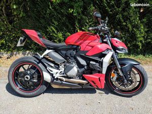 DUCATI STREETFIGHTER V2 COMME NEUVE