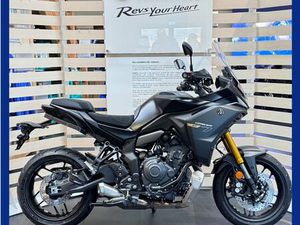 YAMAHA TRACER 7 GT TECH BLACK SOFORT VERFÜGBAR