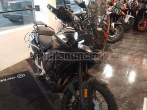 CFMOTO - 700 MT