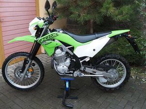 KAWASAKI KLX 230