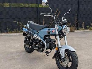 ② HONDA ST125 DAX
