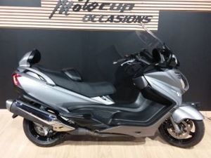 SUZUKI BURGMAN 650 2014 650 CM3 | SCOOTER | 7 515 KM | GRIS | 22100 QUEVERT