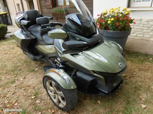 CAN AM SPYDER RT SEA TO SKY