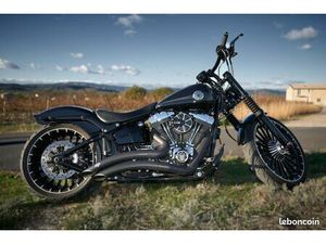 BREAKOUT SOFTAIL MOTEUR TWIN CAM