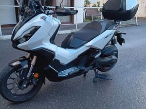 HONDA ADV 350 COMME NEUF SOUS GARANTIE