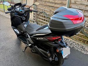 XMAX300 TECH MAX 2024