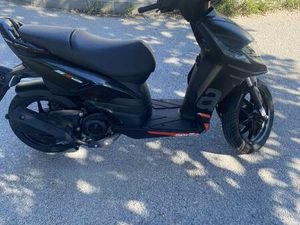 APRILIA SR125 125 CM3, 2024 GOD.