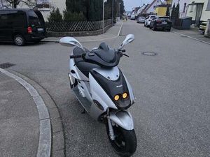MALAGUTI F15 ROLLER MOPED MOFA 50ER 25ER 50 CCM
