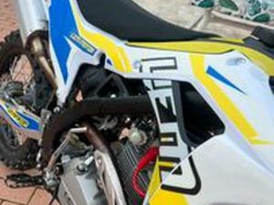 MOTOCROSS 250 4 TEMPI