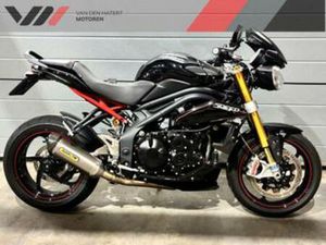 TRIUMPH SPEED TRIPLE R 1050 ABS (BJ 2013) — MOTOREN | TRIUMPH — MARKTPLAATS