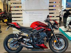 USED TRIUMPH STREET TRIPLE 765 RS FOR SALE IN NEWPORT
