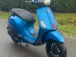 VESPA SPRINT 2020! BLAUW! MALOSSI! BROM! 6000KM — SCOOTERS | VESPA — MARKTPLAATS
