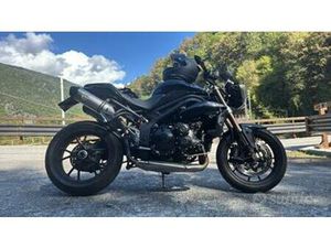 TRIUMPH SPEED TRIPLE 1050 - 2012