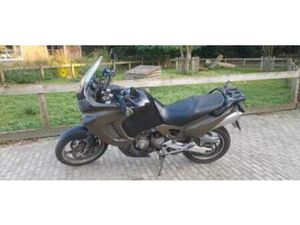 HONDA VARADERO — MOTOREN | HONDA — MARKTPLAATS
