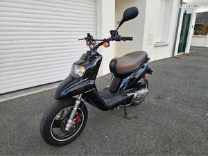 BOOSTER NAKED ANNÉE 2005