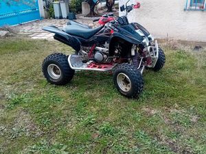 QUAD SUZUKI 400 LTZ