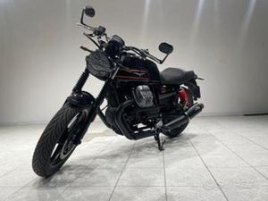 MOTO GUZZI V7 IV - STONE SPECIAL EDITION U11549